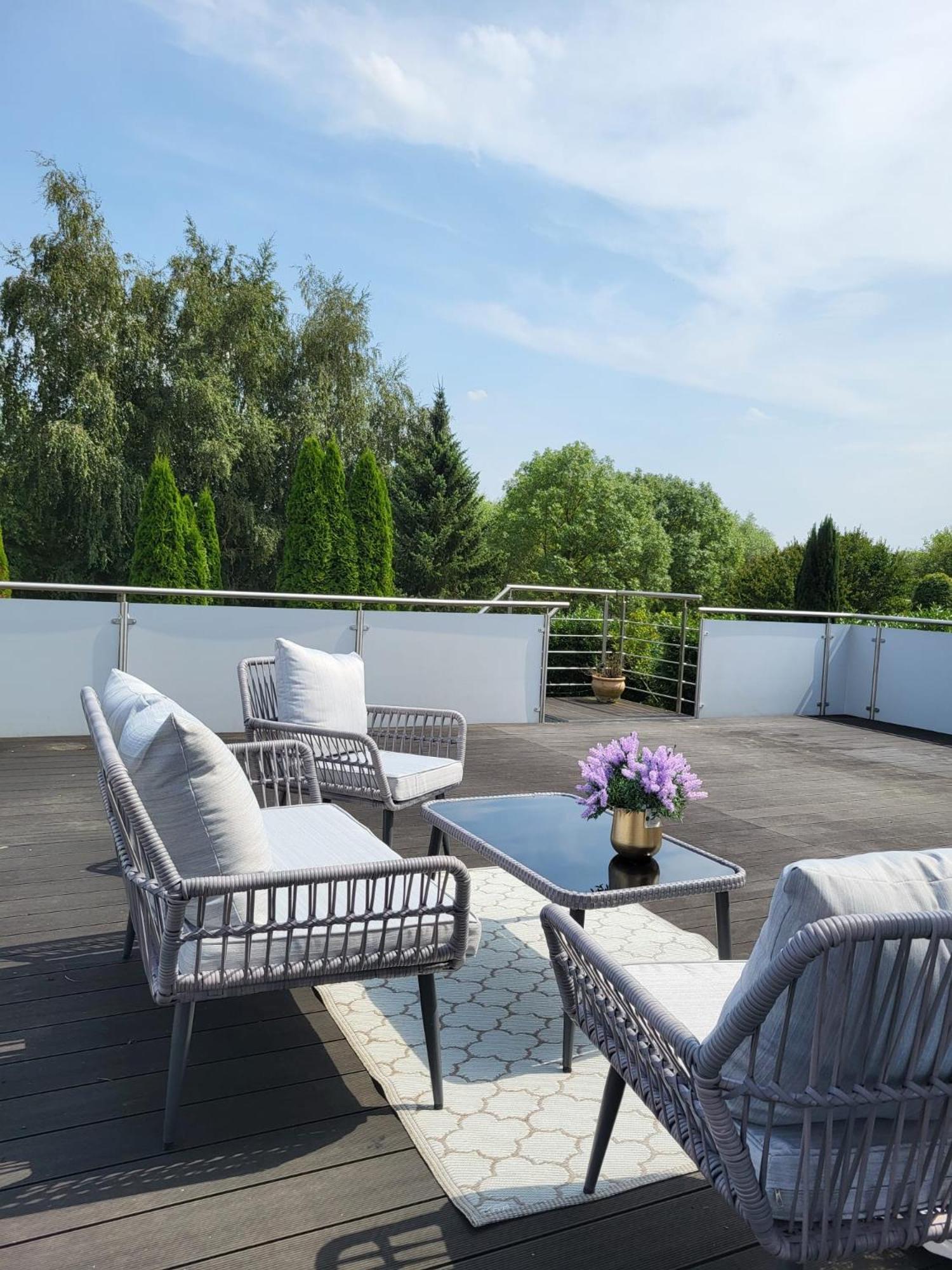 Apartment Stilvolle Studiowohnung Mit Balkon